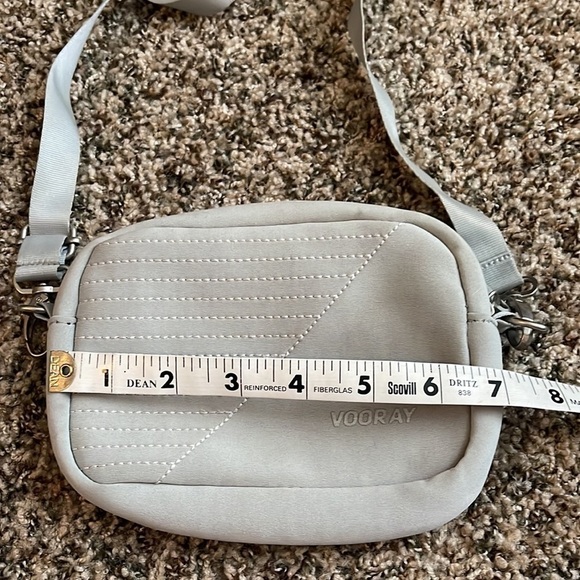 VOORAY Sidekick Crossbody Bag GRAY MOTO Women’s purse adjustable strap Neoprene - Picture 8 of 9